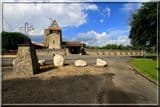 Le cimetière fortifié 